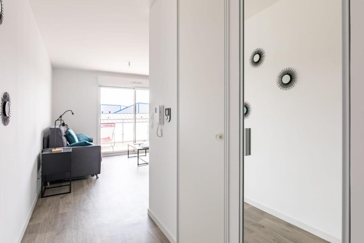 L'Ecume - Studio Moderne Avec Grand Balcon Et Place De Parking Leilighet Dinard Eksteriør bilde